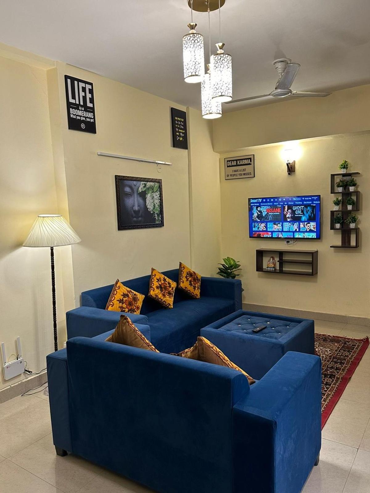 Royal Ambience Apartment Газиабад Екстериор снимка