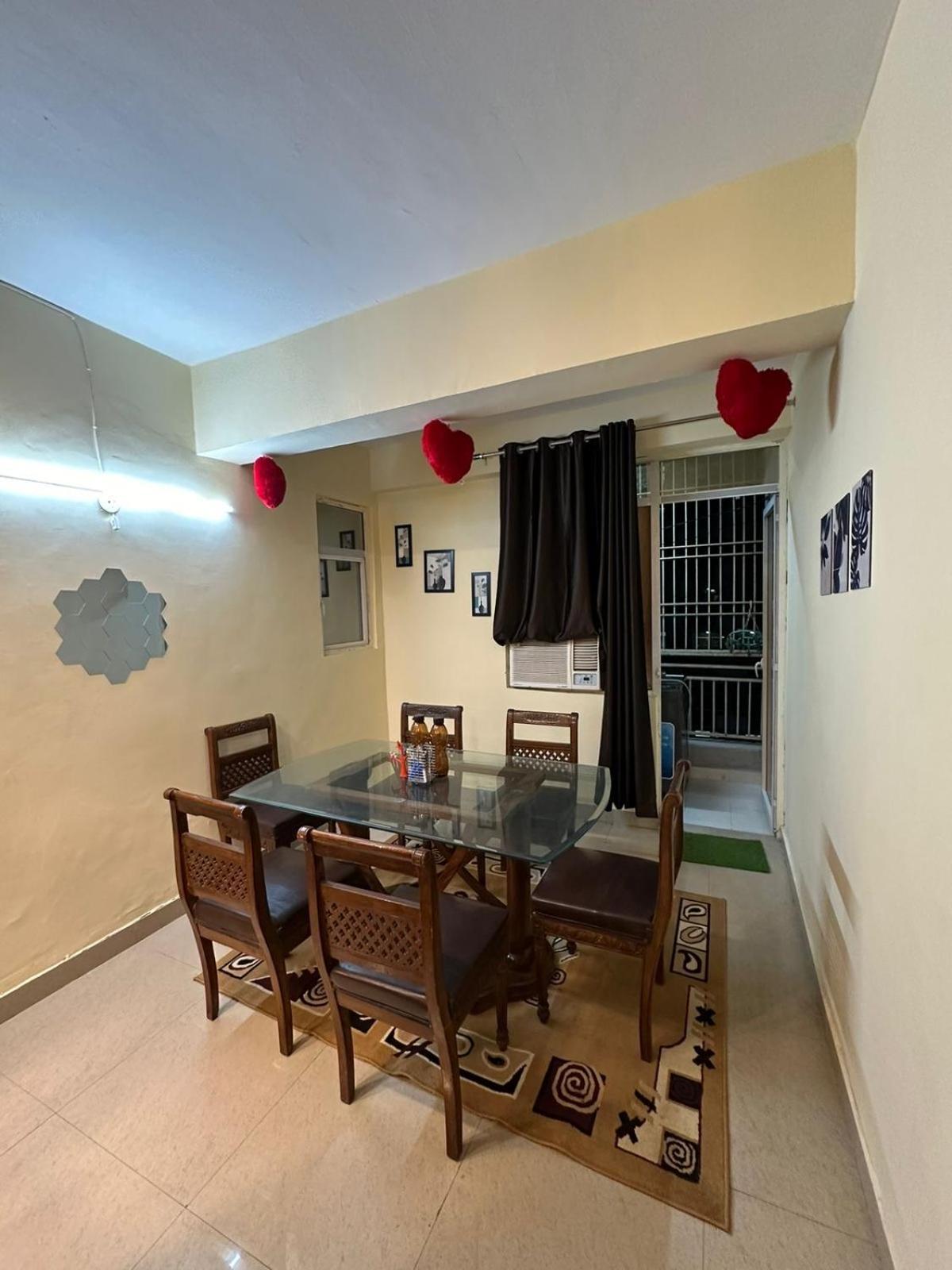 Royal Ambience Apartment Газиабад Екстериор снимка