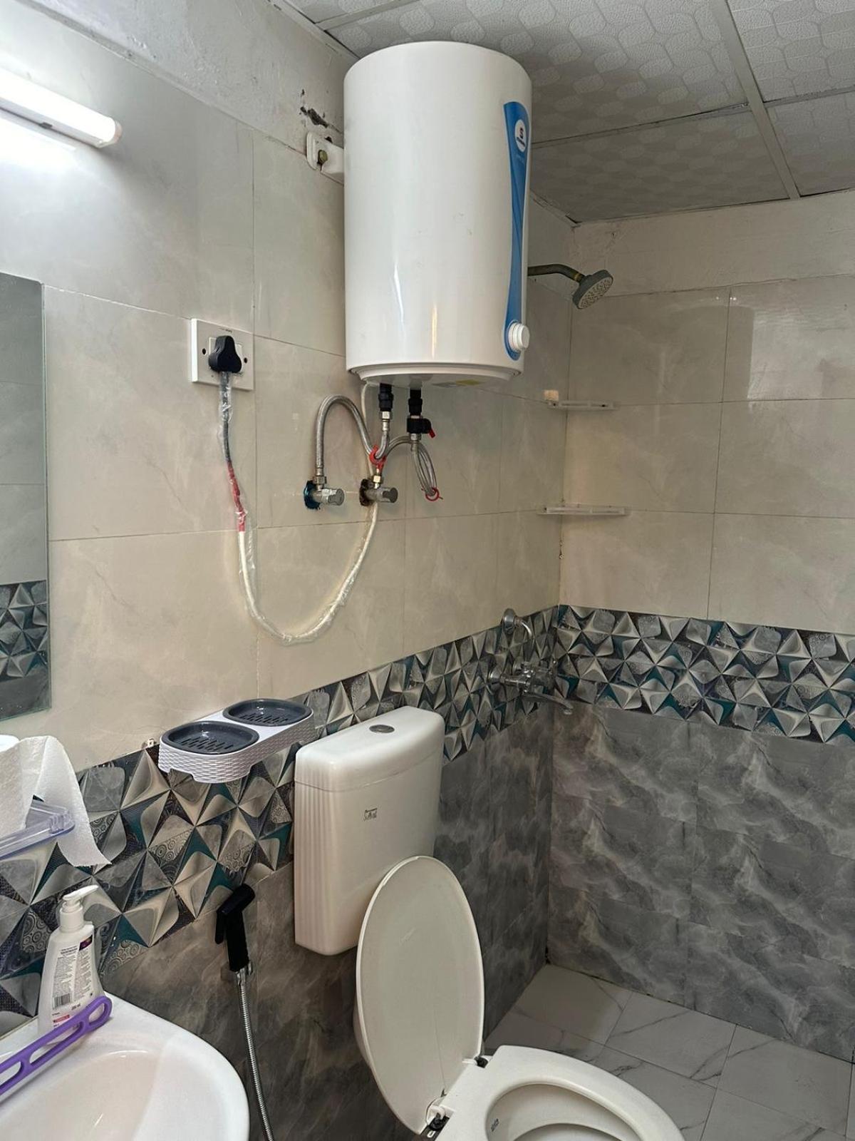 Royal Ambience Apartment Газиабад Екстериор снимка