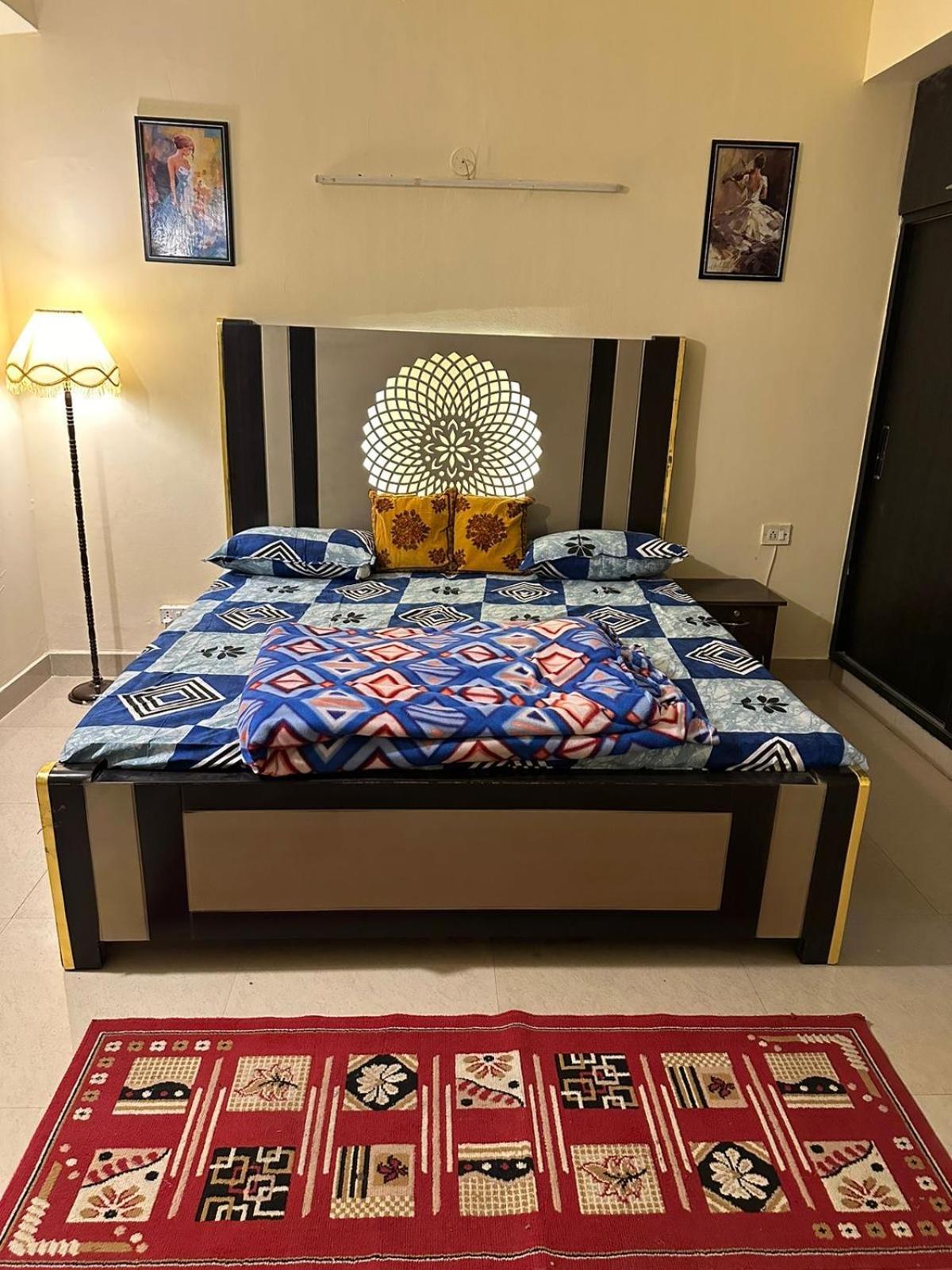 Royal Ambience Apartment Газиабад Екстериор снимка