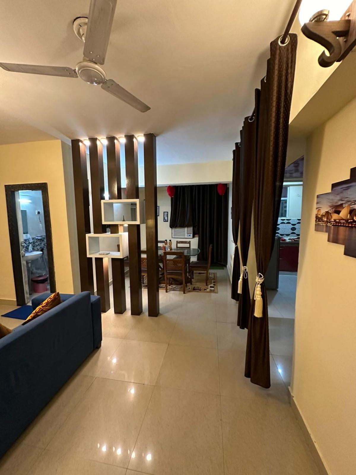 Royal Ambience Apartment Газиабад Екстериор снимка